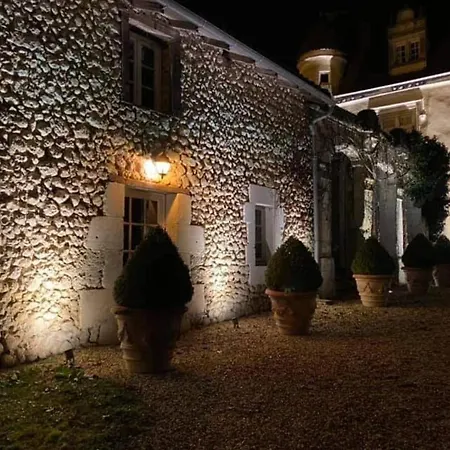 펜션 Charming 14th Century Village Chateau With Gardens And Outdoor Pool *